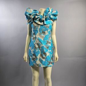 Medium frilly dress R14